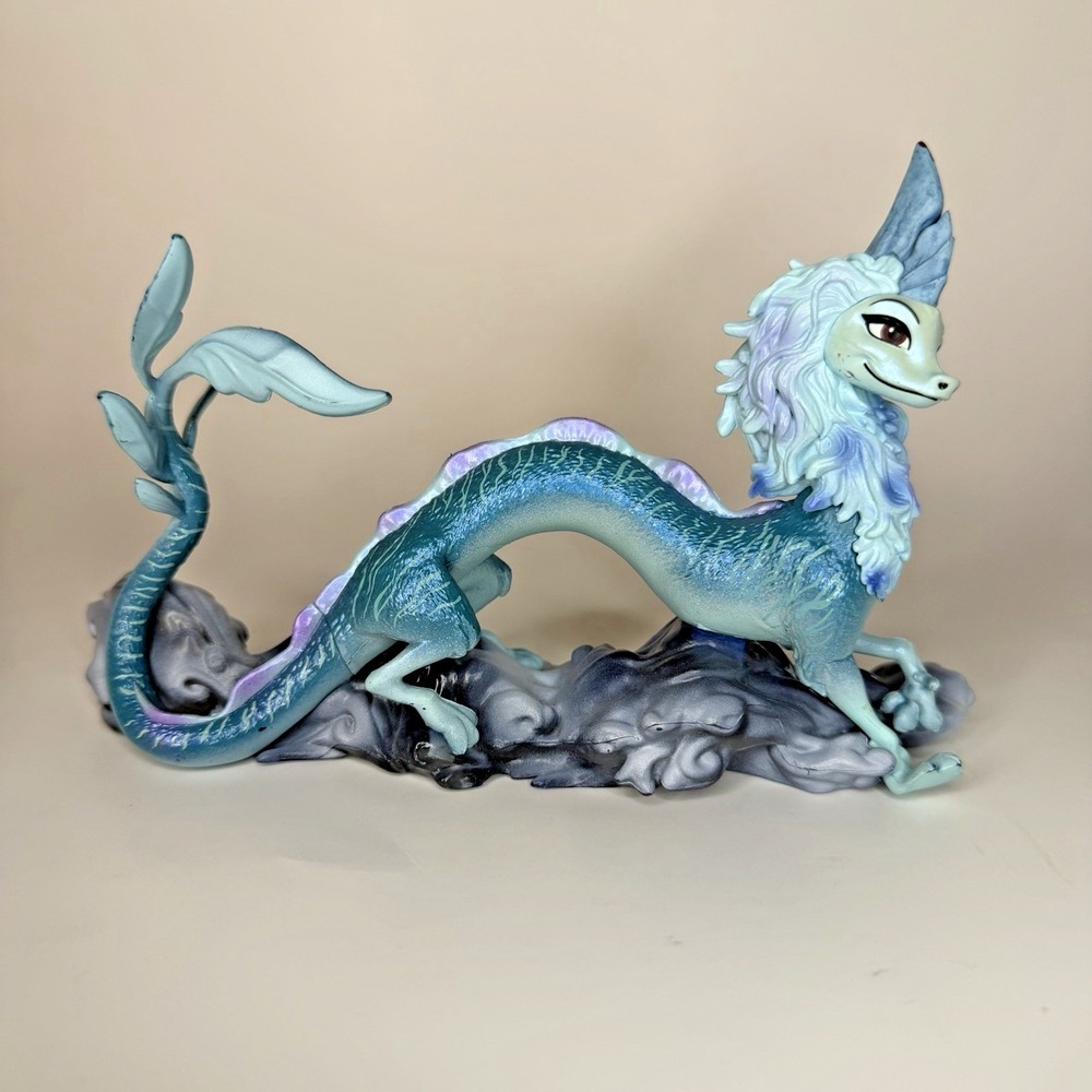 Disney - 7 in. Raya and the Last Dragon Sisu PVC Figure - No Box